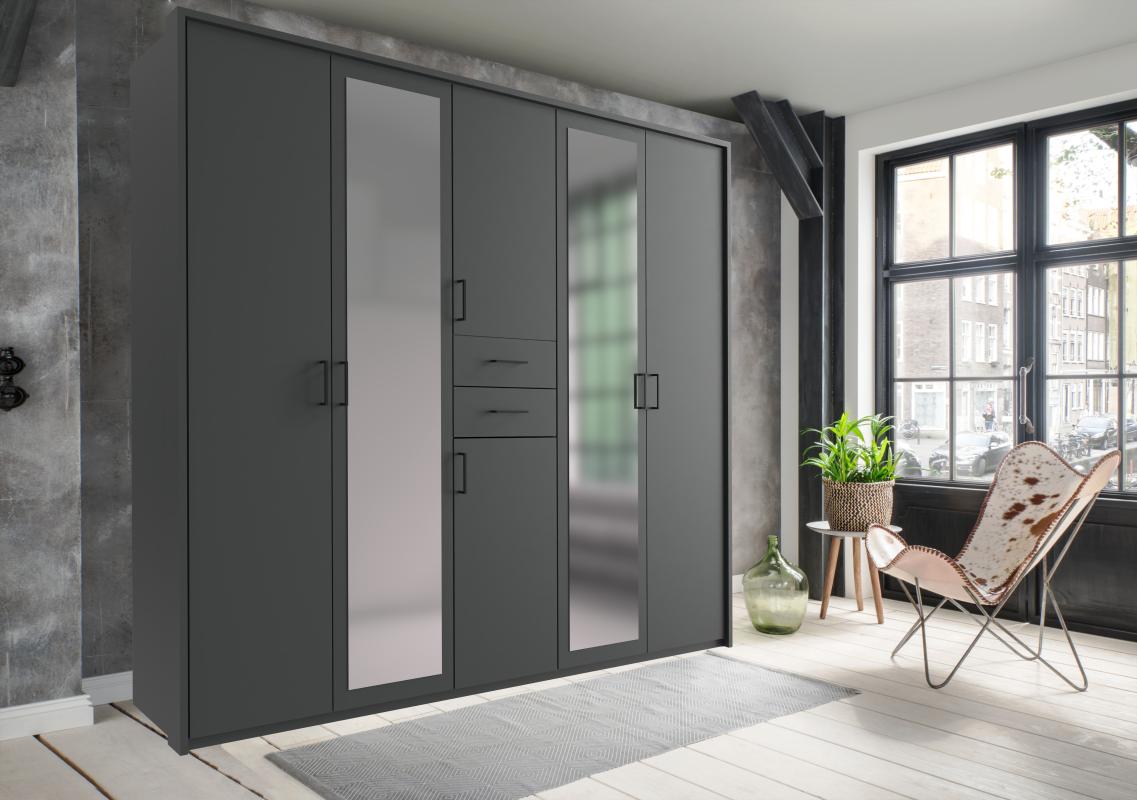 Kleiderschrank